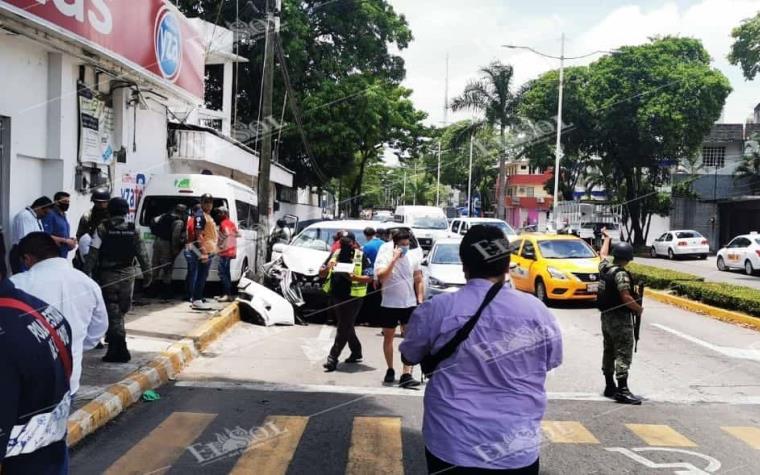 10 Lesionados En Accidente En 27 De Febrero Y Paseo Usumacinta