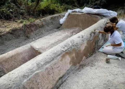 Hallan Cuerpo Momificado En Pompeya