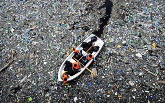 La "isla de basura" del Océano Pacífico ya es casi del tamaño de México, alertan expertos