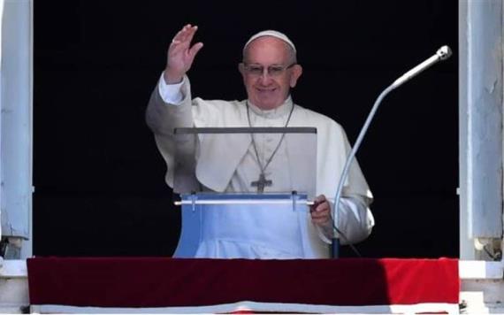 Vaticano desmiente participación del Papa en foros para la pacificación del país