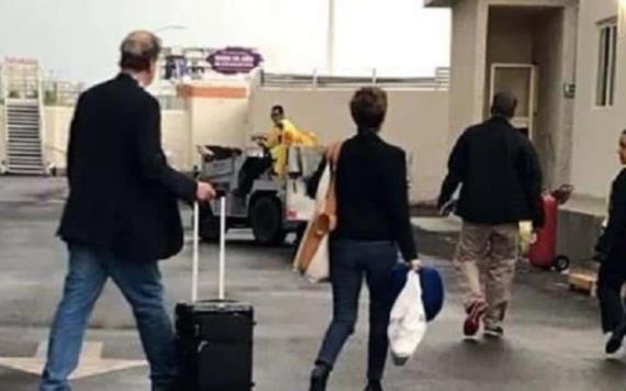 Exhiben a Fox y esposa violando aduana del aeropuerto de Guanajuato