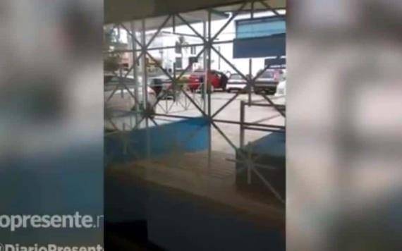 Captan en vídeo el asalto a cuentahabientes de banco ubicado en 27 de Febrero en Villahermosa