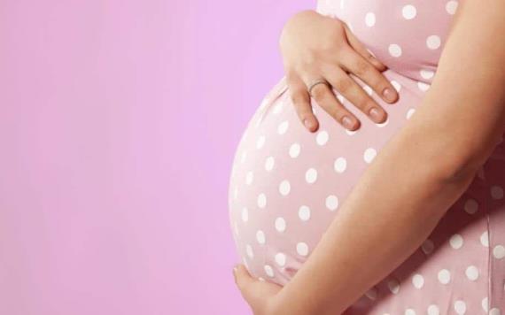 Hospital niega cesárea a mujer con embarazo de alto riesgo