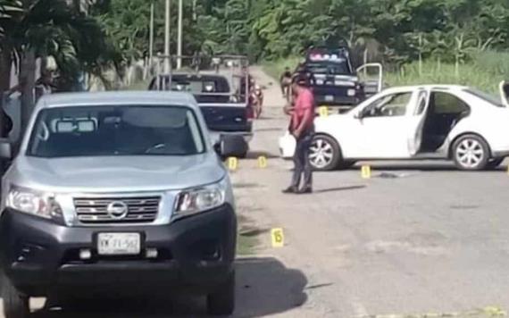 Policías y grupo armado de presuntos secuestradores se enfrentan a balazos en Cunduacán; hay heridos