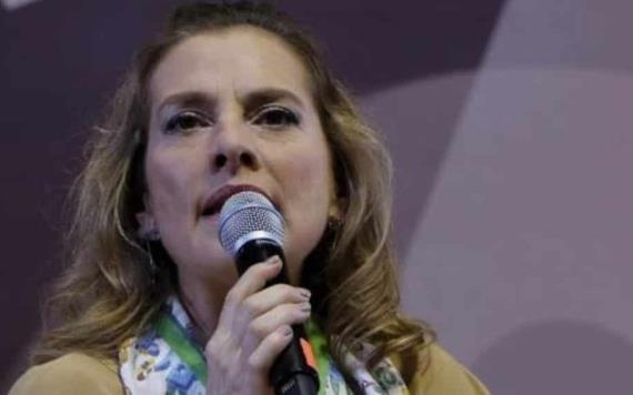 Ante críticas, Beatriz Gutiérrez defiende a la cartilla moral