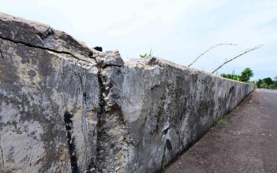 Muro de Conagua registra daños, denuncian habitantes de Sabina