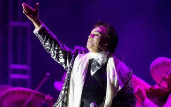 Juan Gabriel reaparecerá el 16 de septiembre: Joaquín Muñoz