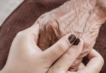 Celebra 115 años la mujer más anciana de EU