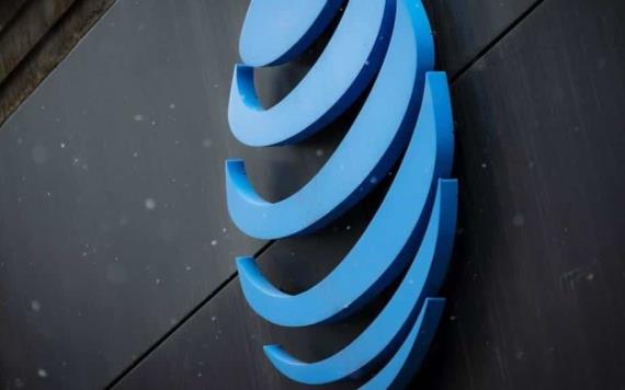Entérate, AT&T cobrará cargo extra a sus usuarios en México