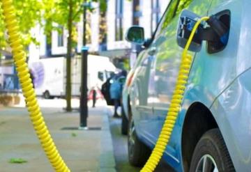 Autos eléctricos podrían cargarse en 10 minutos en el futuro