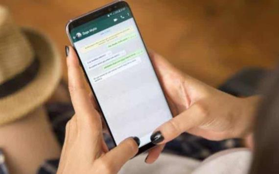 El truco de Whatsapp que le deja ver a tu pareja los mensajes que envías a otras personas