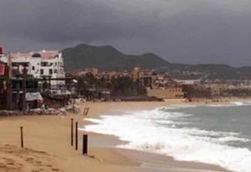 Cerrarán puerto de Los Cabos por tormenta tropical