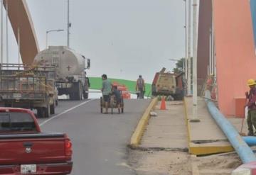 No se terminarán obras en puentes de Villahermosa este año