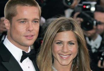 Brad Pitt y Jennifer Aniston celebran posada navideña juntos