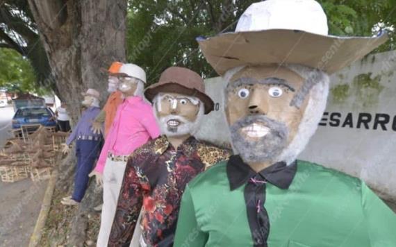 Inicia la venta de muñecos de Año Viejo en Villahermosa