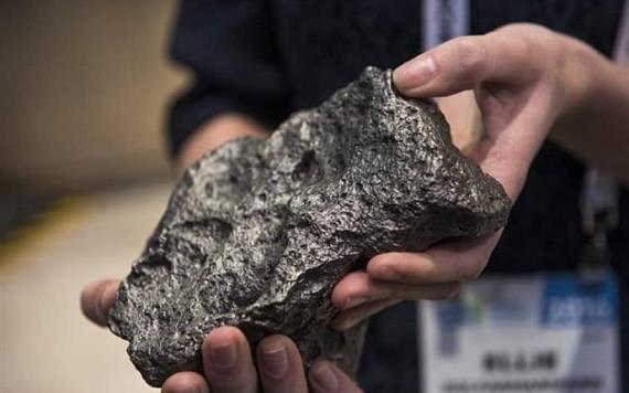 Encuentran extraño mineral en meteorito que llegó a la Tierra