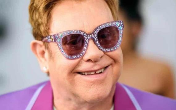 Elton John pierde la voz