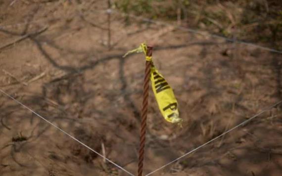 Encuentran fosa clandestina con 10 cuerpos en Michoacán