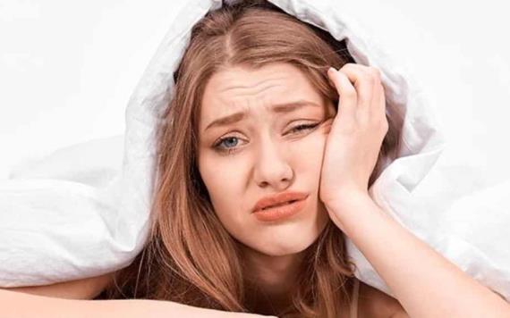 Dormir más no ayuda a reponerse de desvelos, según estudios