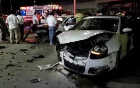 Se registra accidente en el periférico de Villahermosa; un taxista resultó lesionado