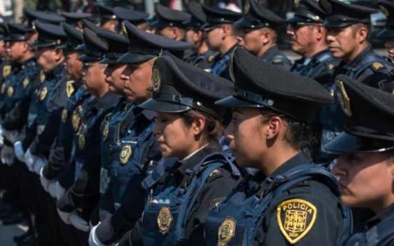 Niña es rescatada por policías de la CDMX tras haber sido arrebatada de su madre