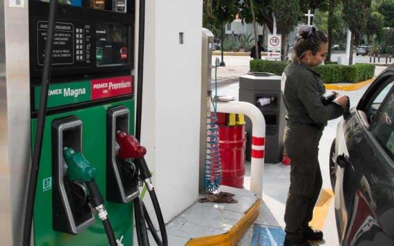 Gasolineras venden el litro de Magna en 11.70 pesos