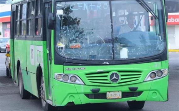 Sufren socios de Transbus por nuevos horarios de transporte público