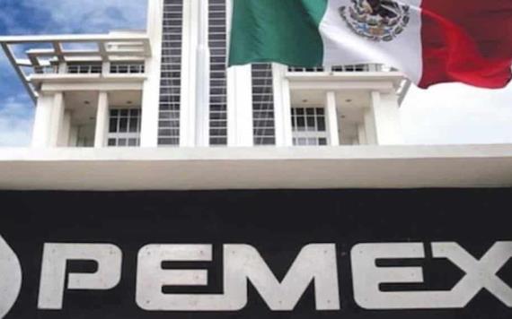 Bajos precios del petróleo y COVID-19 empujan a Pemex a abandonar meta de producción de 2020