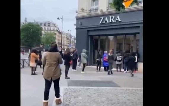 Reabren tiendas Zara en Francia, ciudadanos hacen filas para entrar a comprar