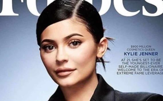 Tachan de mentirosa a Kylie Jenner y la eliminan de la lista de multimillonarios de Forbes