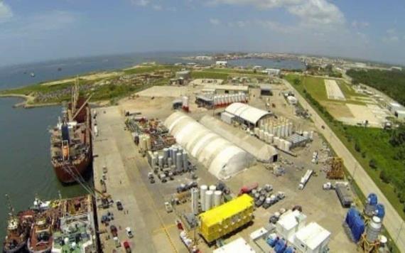 Abren puerto de Dos Bocas a la navegación