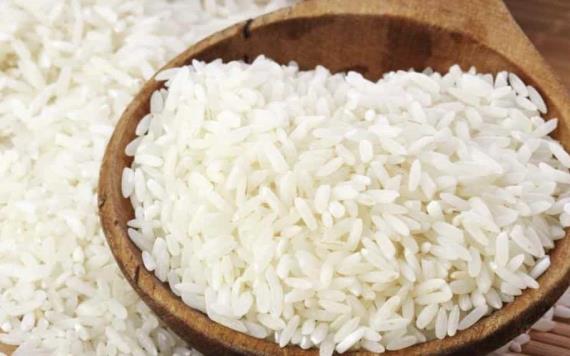 ¿Se debe lavar el arroz antes de ser cocinado?
