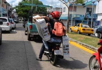 Tabasqueños realizan compras de pánico por el día del padre