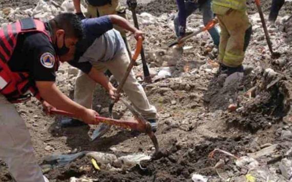 VIDEO: Derrumbe de mina de arena en Texcoco deja un muerto