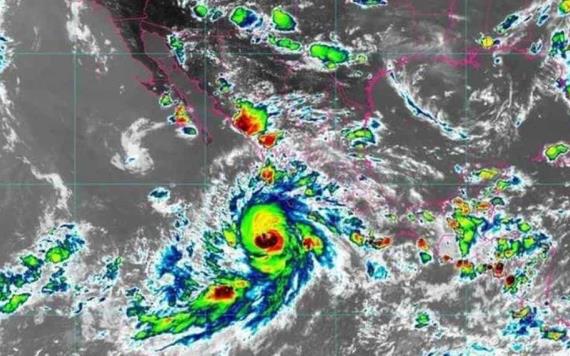 Baja California Sur alerta por huracán Genevieve
