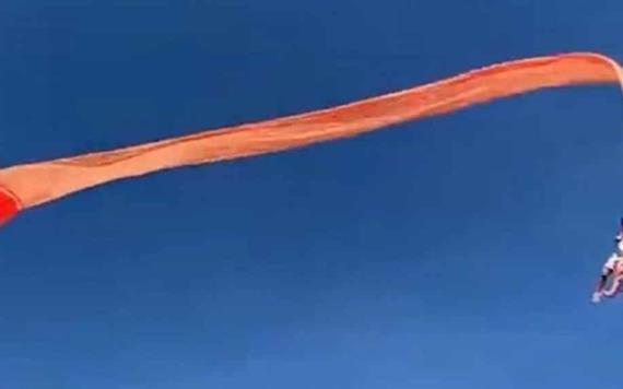 VIDEO: Niña sobrevive de milagro tras volar en papalote