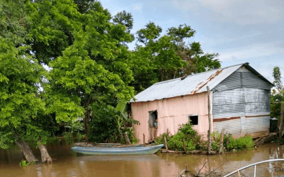 Protección Civil realiza recorrido por en el ejido Villa Jonuta; piden evacuar la zona