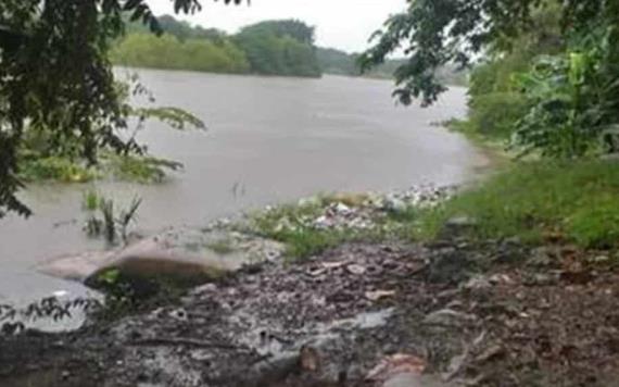 Decenas de familias se encuentran afectados ante la filtración del agua del río Carrizal