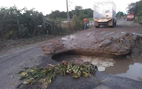 Carretera Jonuta-Zapatero queda cerrada  
