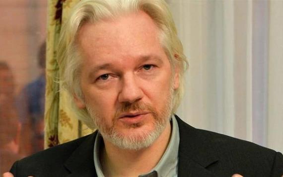 AMLO ofrece asilo político a Julian Assange, fundador de WikiLeaks