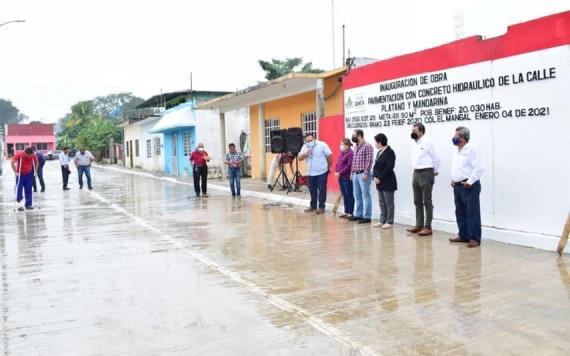 Alcalde de Emiliano Zapata inaugura pavimentación de calles