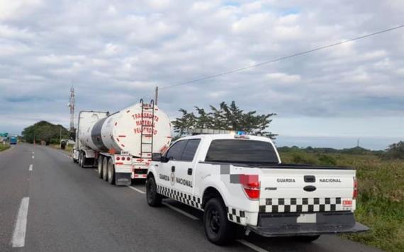 Guardia Nacional incauta 42 mil litros de huachicol en Huimanguillo