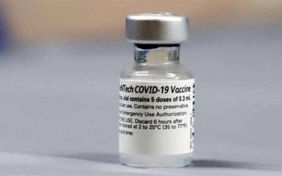 Alertan por dosis falsa de vacuna contra COVID