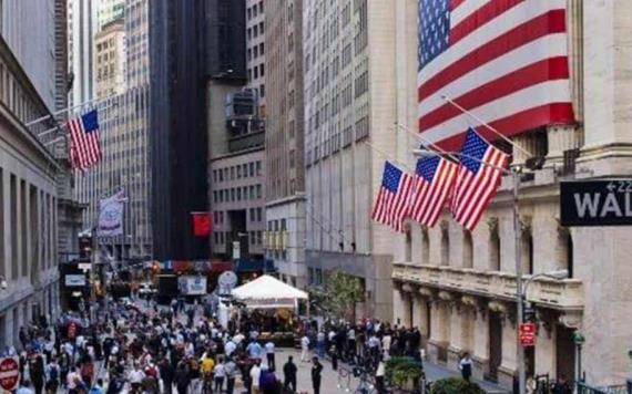 Por qué Wall Street está interesado en comprar deuda a los países de Latinoamérica