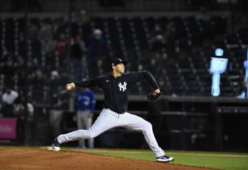 Cessa lanza en Spring Training con Yankees