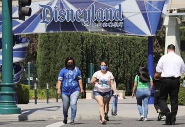 La importancia de pasar los filtros, ¡Pagó quince mil dólares por entrar a Disney y termino en la cárcel!