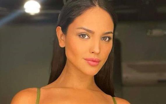 Revela que se siente sexy con lonja y celulitis: Eiza González