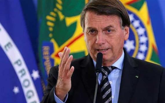 "Sólo Dios me saca de la silla presidencial, dice el mandatario Jair Bolsonaro