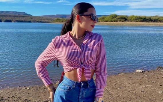 Ángela Aguilar presume cinturita en Instagram