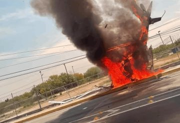 Cae helicóptero y se incendia en Apodaca, Nuevo León